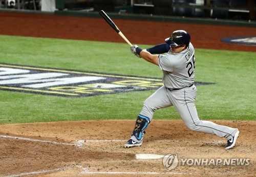 Ji-Man Choi makes history in Rays' Game 2 win over Dodgers