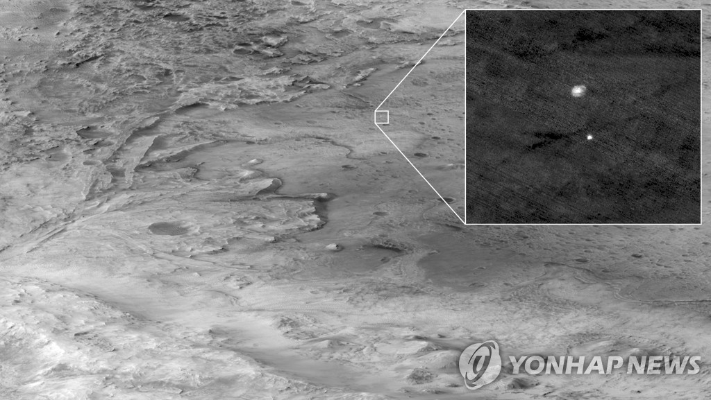화성 궤도탐사선이 포착한 퍼서비어런스 하강 장면