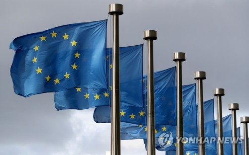 EU "새 건물 탄소배출 '0', 회원국 장기 천연가스 계약 종료"