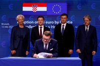 EU, 우크라에 1조3천억원 추가지원…크로아티아 유로존 가입