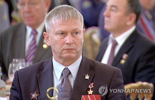 푸틴, 바그너용병 새 수장 직접 지목…"'회색 머리'가 이끌어야"