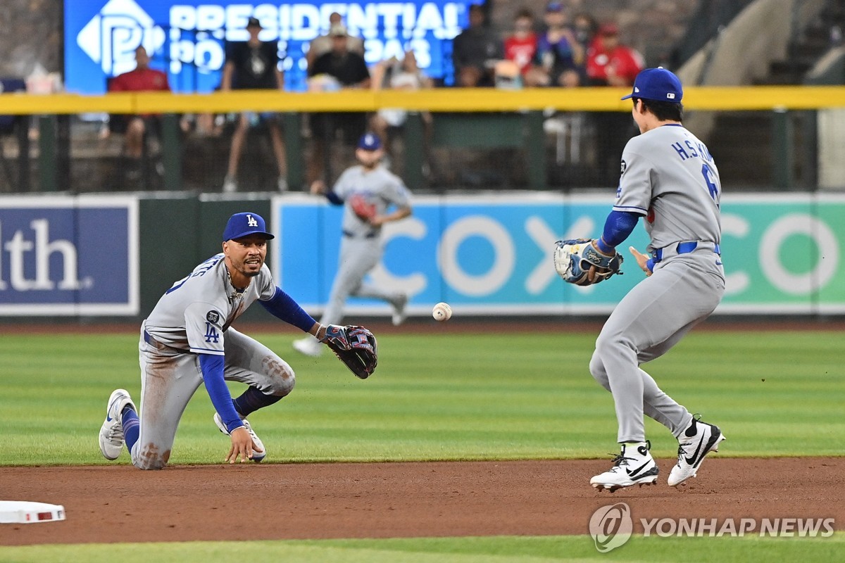 김혜성, 애리조나전 무안타…야마모토는 MLB 첫 만루포 헌납