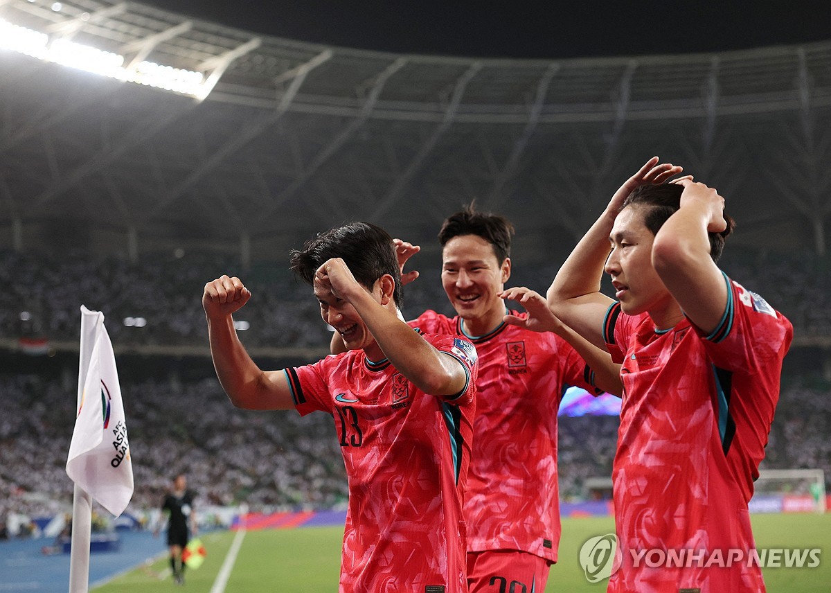 결승골 넣고 기뻐하는 김진규