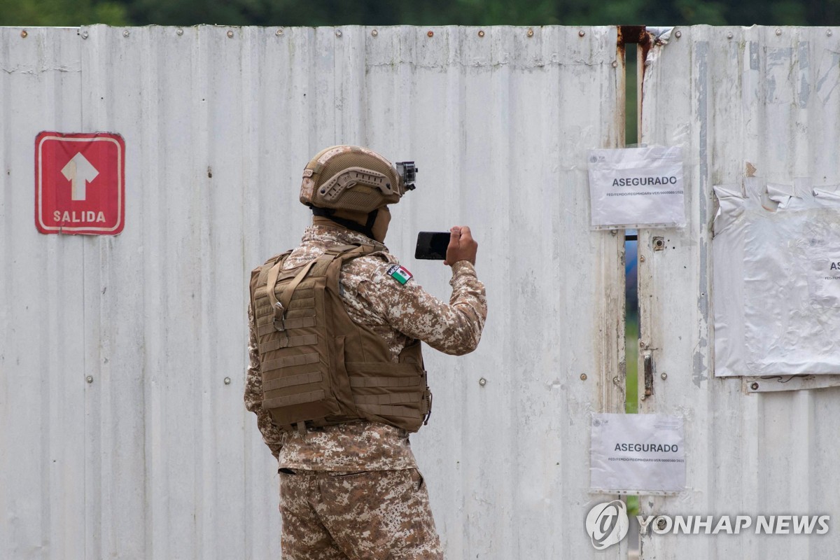 "멕시코 차 4대 중 1대는 '암시장 연료' 사용"…美…
