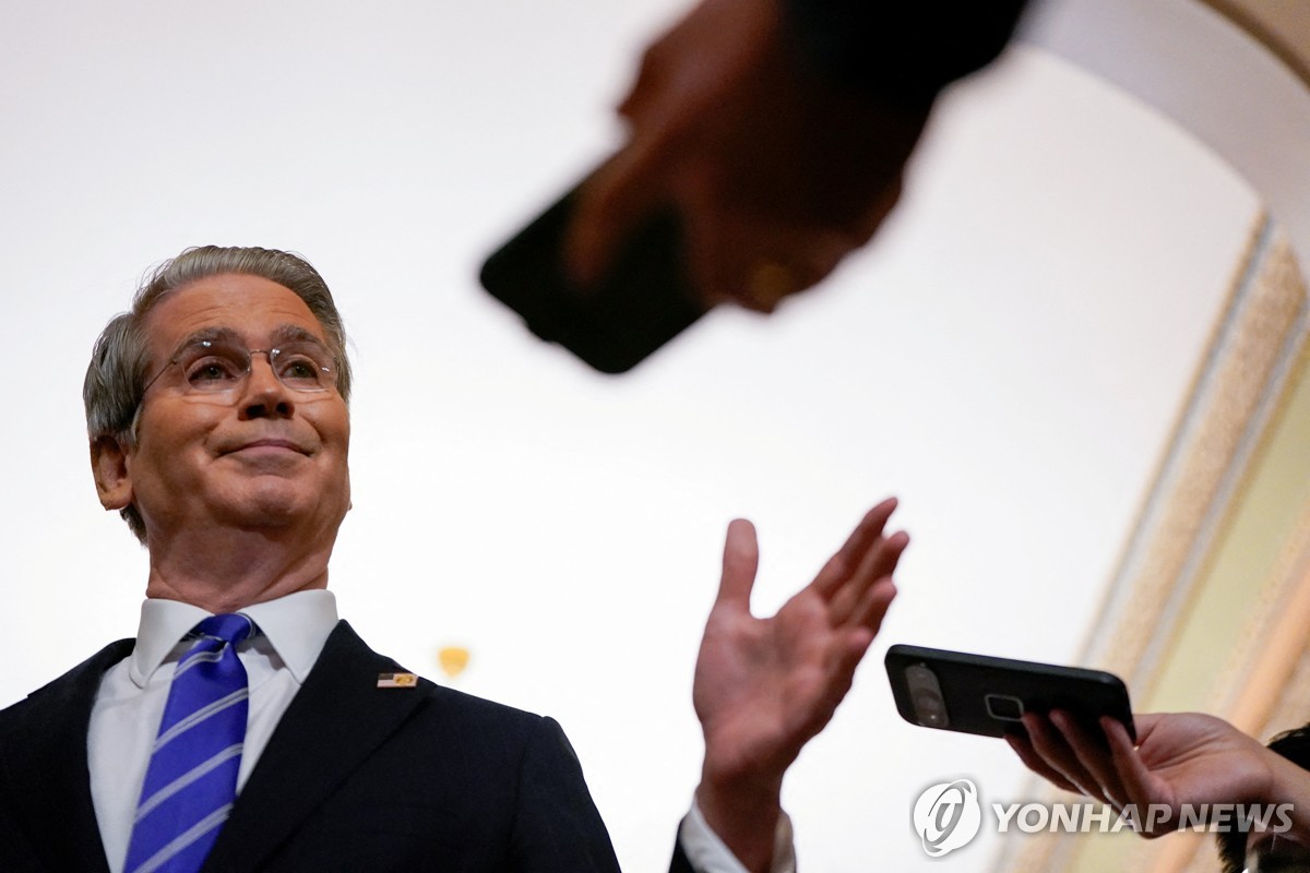 "백악관, 상호관세 유예 종료 앞두고 '단계적 무역합의…