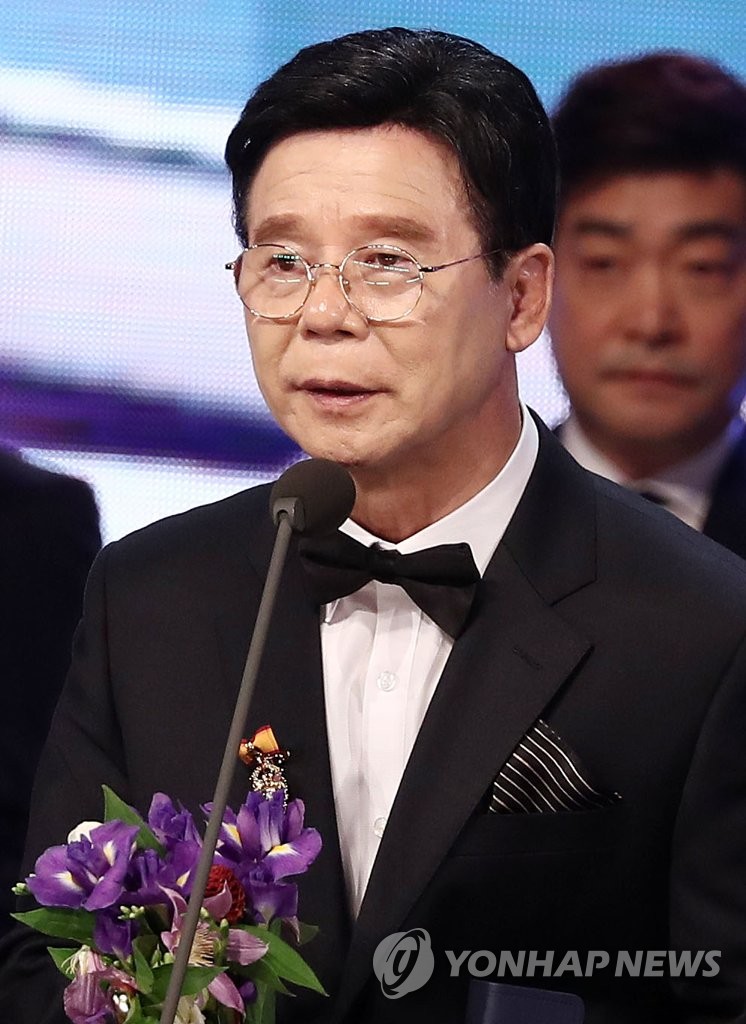 대통령 표창받은 성우 양지운 | 연합뉴스