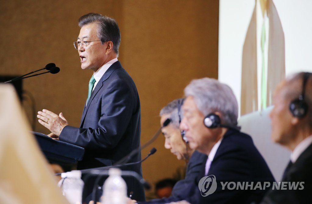 الرئيس مون يعتزم التعاون الاقتصادي مع كوريا الشمالية على أساس النزع النووي - 1