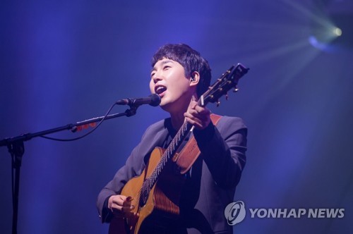 Singer Jang Beom-jun