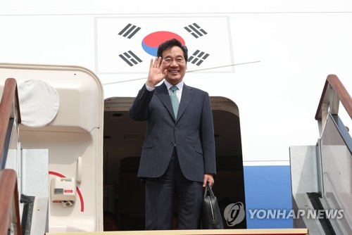 「即位礼」出席の韓国首相　大統領専用機で訪日＝大規模記者団も同行