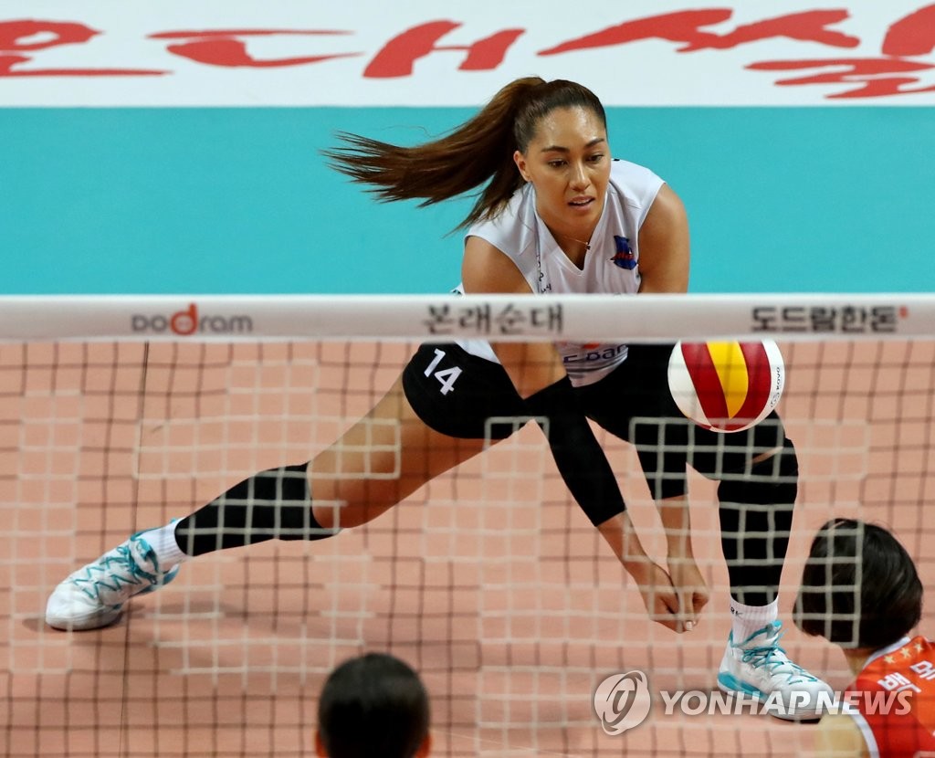 In this file photo from Oct. 30, 2019, Adora Anae of the IBK Altos receives the ball in a women's V-League match against the GS Caltex Kixx at Jangchung Arena in Seoul. (Yonhap)