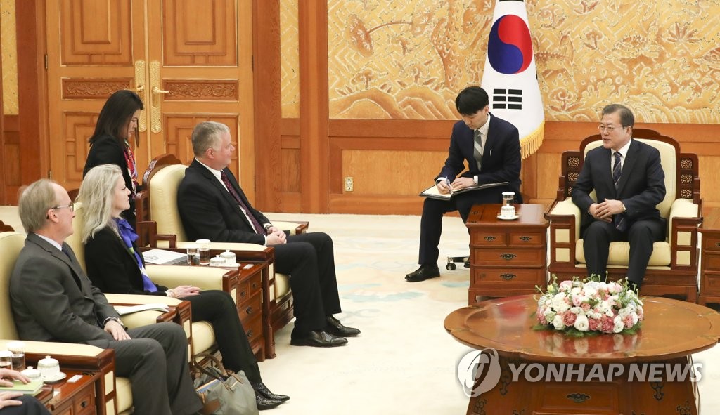 (2nd LD) Moon asks Biegun to continue push for progress in Korea peace process