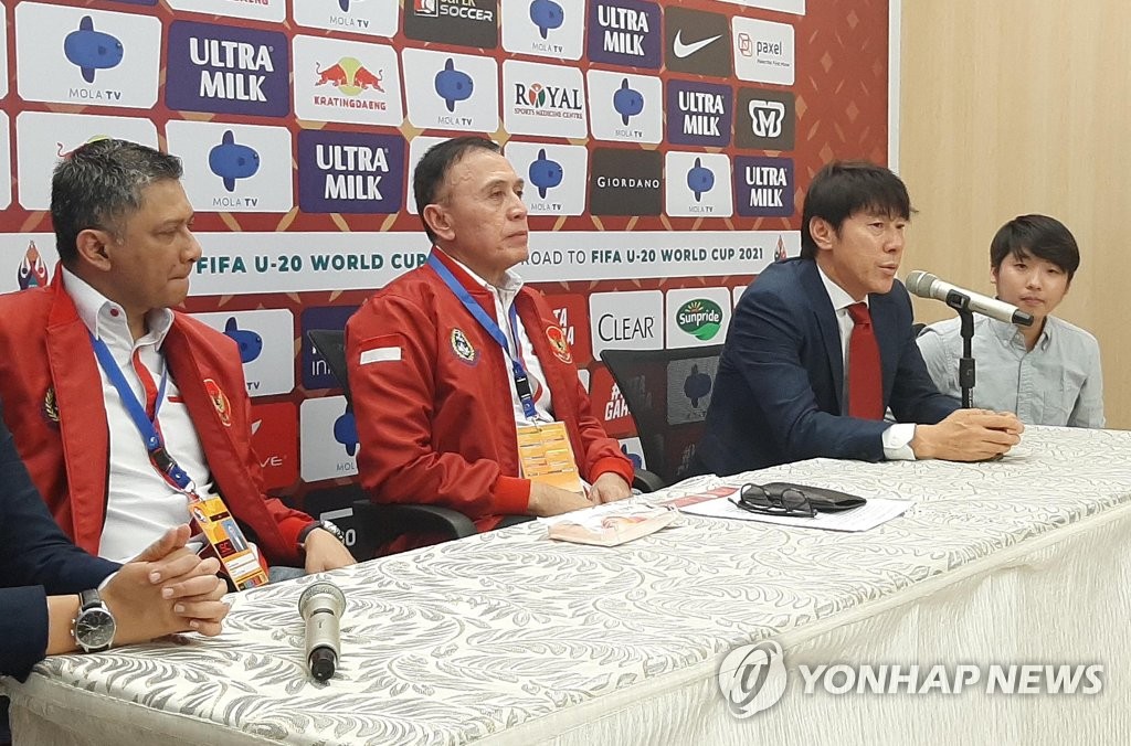신태용, 인도네시아 축구 대표팀과 4년 계약