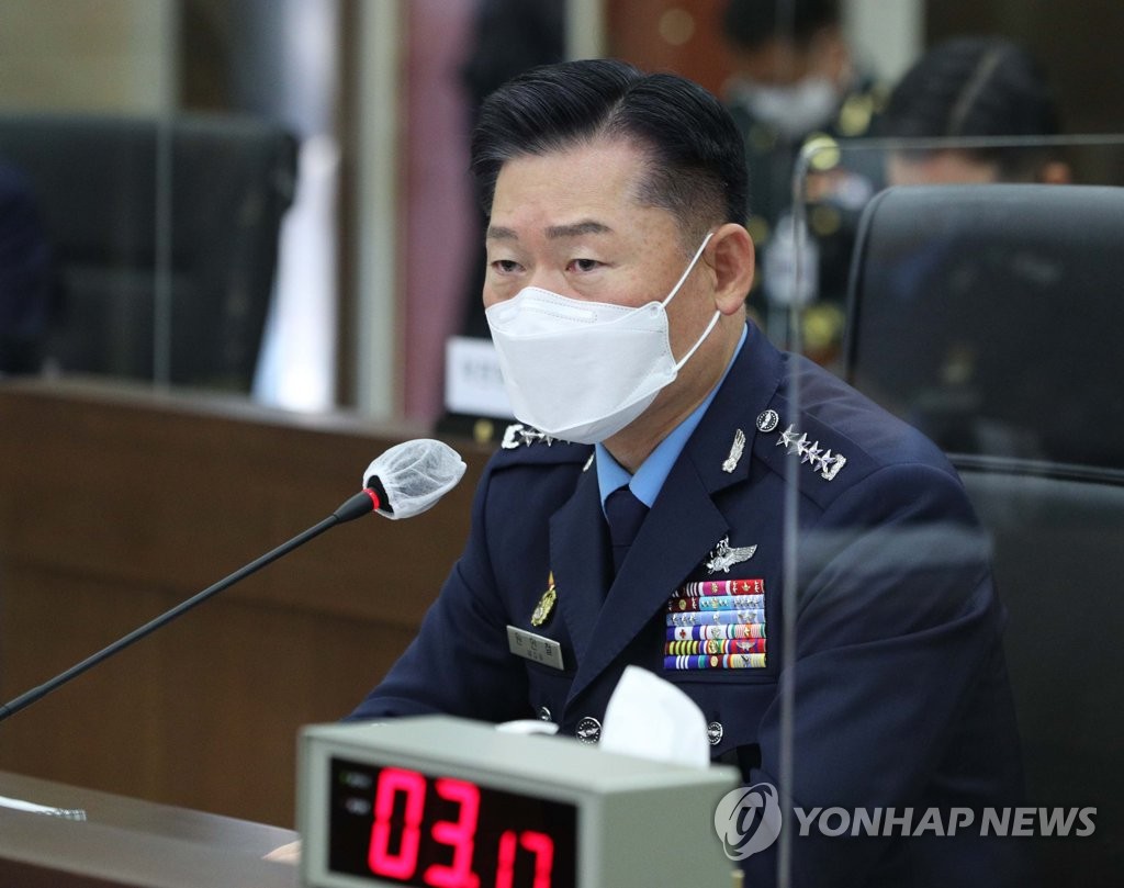 Joint Chiefs of Staff (JCS) Chairman Gen. Won In-choul speaks during a parliamentary inspection of the JCS at the JCS headquarters in Seoul on Oct. 8, 2020. (Pool photo) (Yonhap)