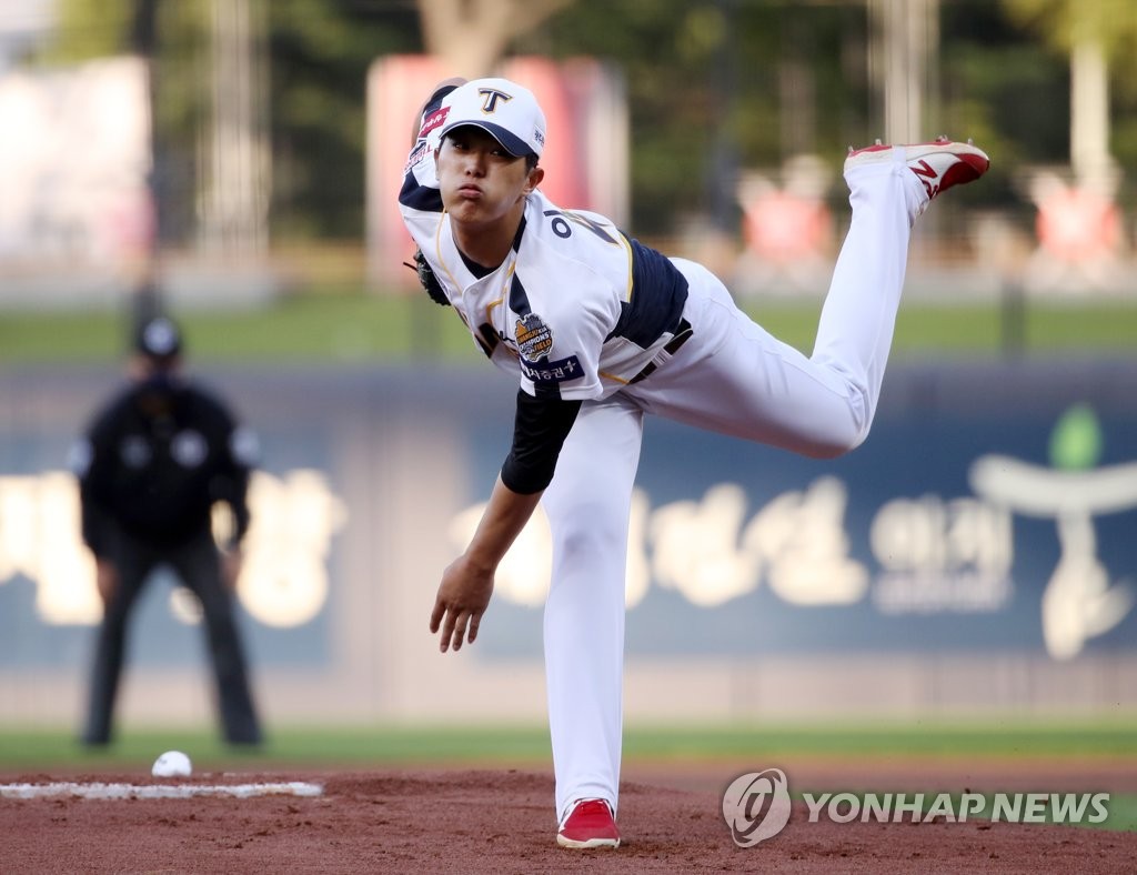 (LEAD) ExMLB player Kim Hyunsoo to lead S. Korean Olympic baseball