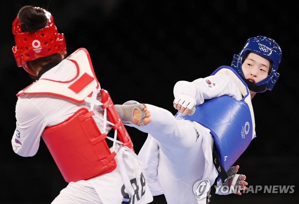 (الأولمبياد) فوز لاعبة التايكوندو الكورية «لي دا-بن» بالميدالية الفضية - 1