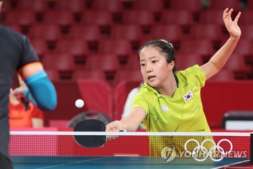 (Olympics) Teen ping pong player leaves 1st Olympics emptyhanded after team's elimination