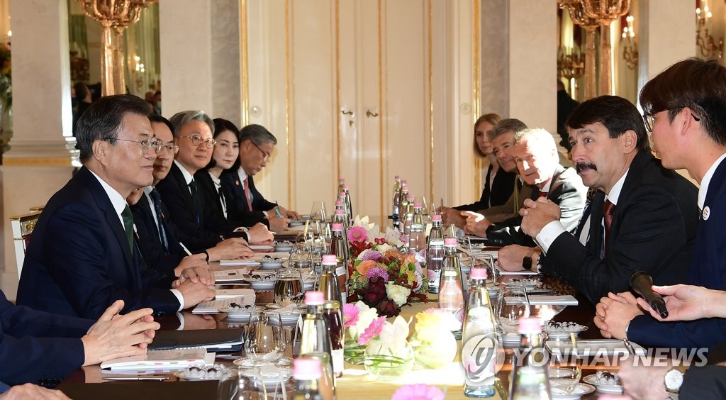 S. Korea, Hungary agree to upgrade ties as bilateral trade grows