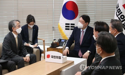 韓国次期大統領と駐韓日本大使　きょう選挙後初面会