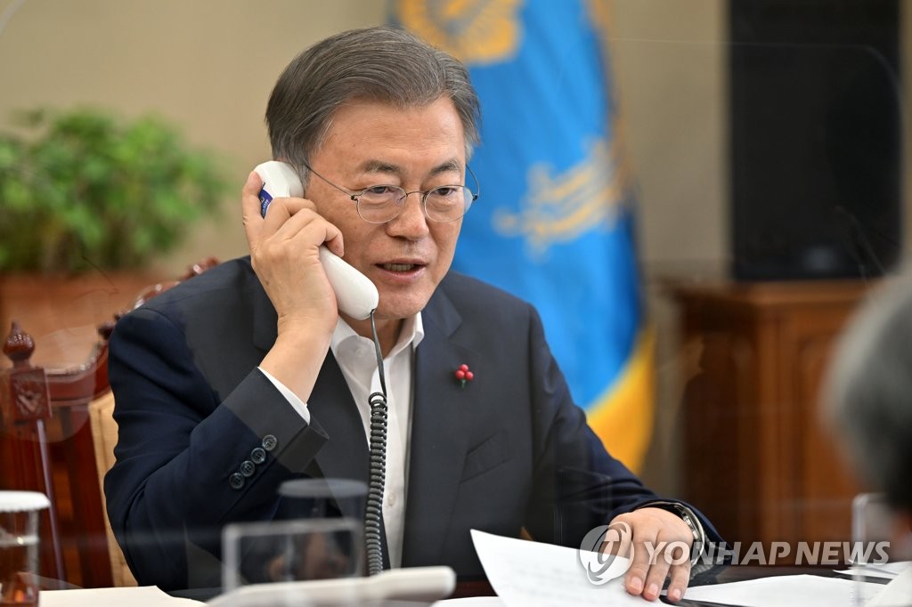 Moon asks National Assembly to swiftly approve extra budget bill
