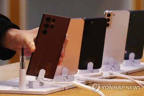 삼성 스마트폰 1분기 세계시장 1위 올해도 유지