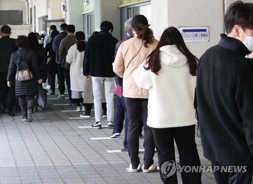 韓国大統領選　午後３時現在の投票率６８．１％