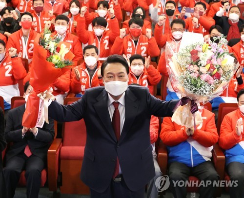 (3e LD) Yoon élu président après une course extrêmement serrée