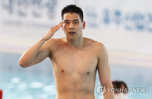 이주호, 남자 배영 100ｍ서 또 한국신기록…53초32