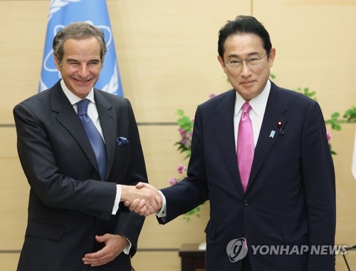 기시다 "오염수 방류 국내외 설명"…IAEA, 내달 4∼7일 日방문(종합2보)