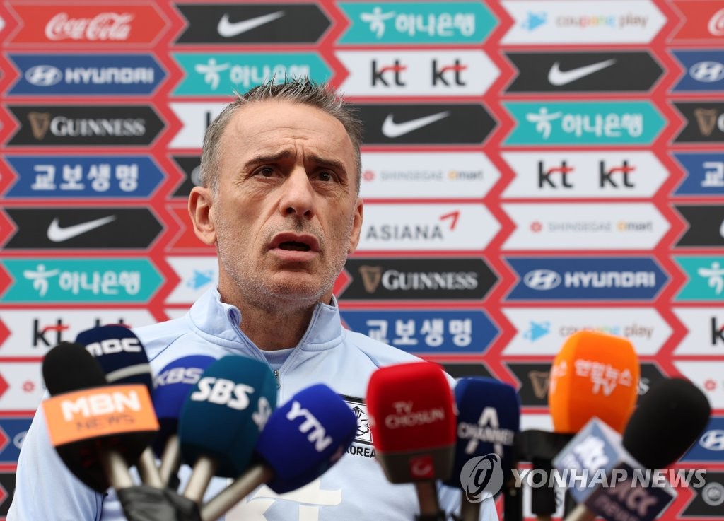 Paulo Bento, head coach of the South Korean men's national football team, speaks to reporters at the National Football Center in Paju, Gyeonggi Province, on May 30, 2022. (Yonhap)