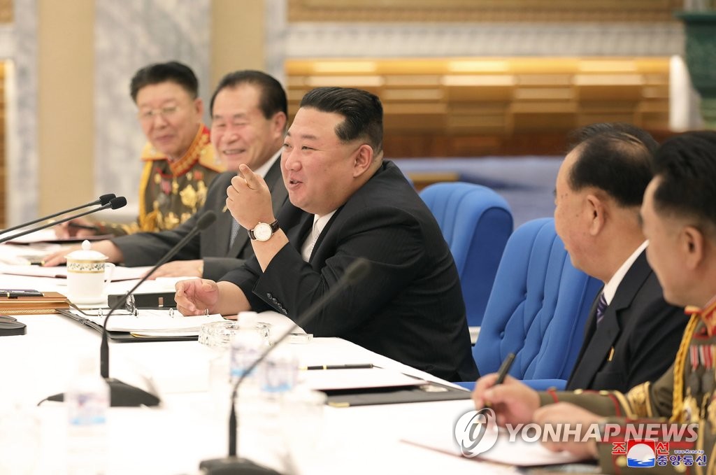 (LEAD) N. Korea holds party meeting on defense policy; nuclear testing issue may be discussed
