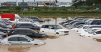 차량 100여 대 침수·곳곳 통제…경기 폭우 피해 속출