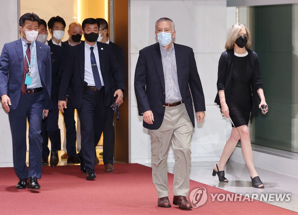 인천공항 도착한 골드버그 신임 주한 미국대사