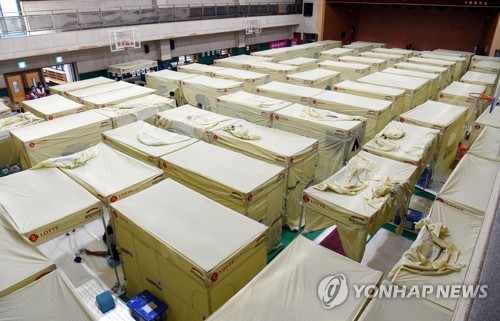 서울시 이재민 확진자 8명…접촉자 288명 추가 검사