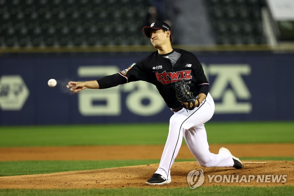 Baseball LG Twins vs. KT Wiz Yonhap News Agency