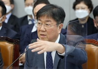 김대기 대통령 비서실장 국감 질의 답변
