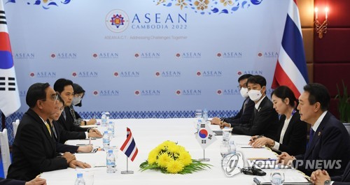 Yoon et le Premier ministre thaïlandais adoptent un plan d'action commun