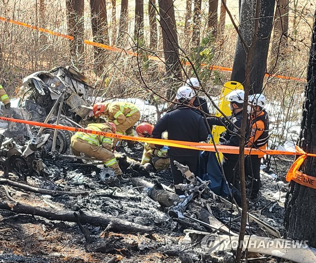 (2e LD) Cinq corps retrouvés sur le lieu du crash d'un hélicoptère