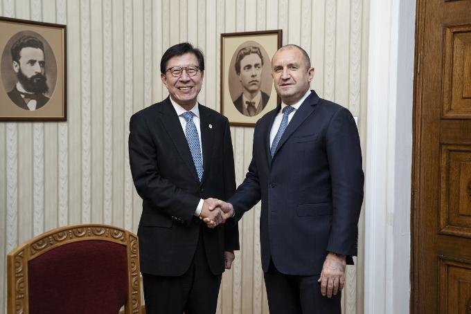 S. Korea's special envoy meets Bulgarian president