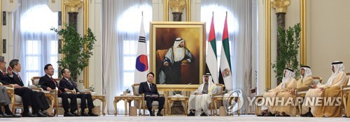 بيان القمة المشترك يعبر عن التزام الإمارات باستثمار 30 مليار دولار في كوريا الجنوبية