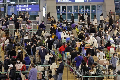 설연휴 인천공항 이용객 61만6천명 예상…일평균 12만명