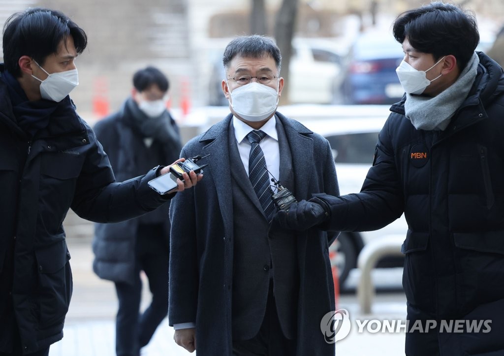 공판 출석하는 김만배