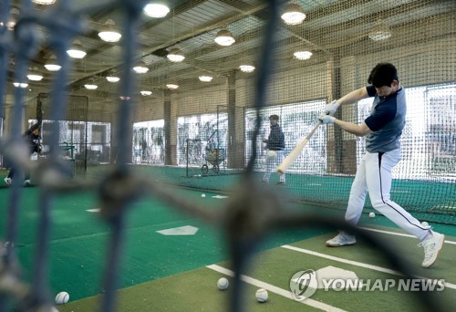 S. Korea defeats KBO club Tigers in WBC tuneup