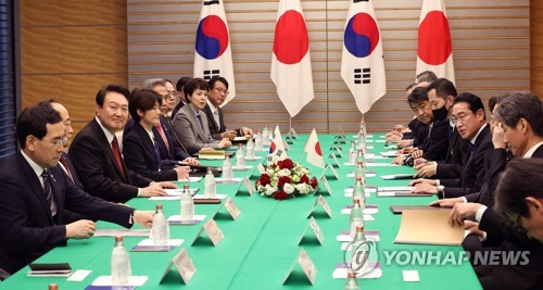 尹大統領「日本は協力パートナー」　岸田首相と会談