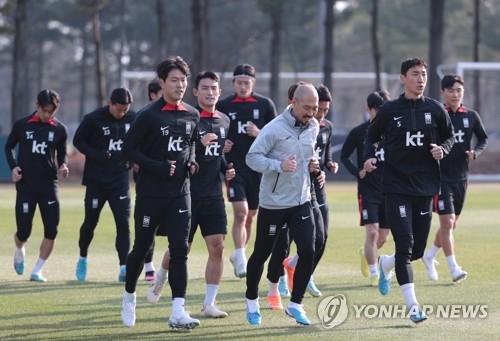'1기 클린스만호' 파주 소집…콜롬비아·우루과이전 대비 시작 