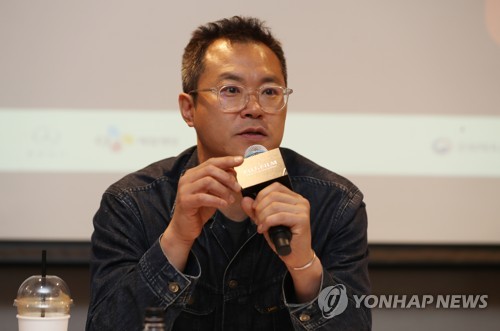 전주국제영화제 프로그래머 백현진 "내가 보고싶은 영화 골랐다"