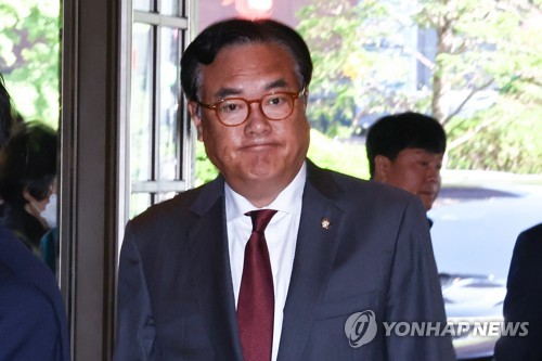 韓国議員が岸田首相と面談　与党は関係好転を評価・野党は注文　