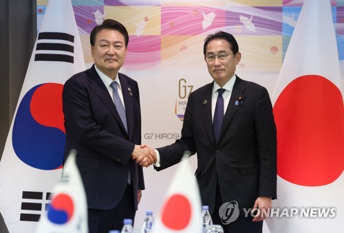 Yoon urges transparency in handling of Fukushima water in summit with Kishida: FM