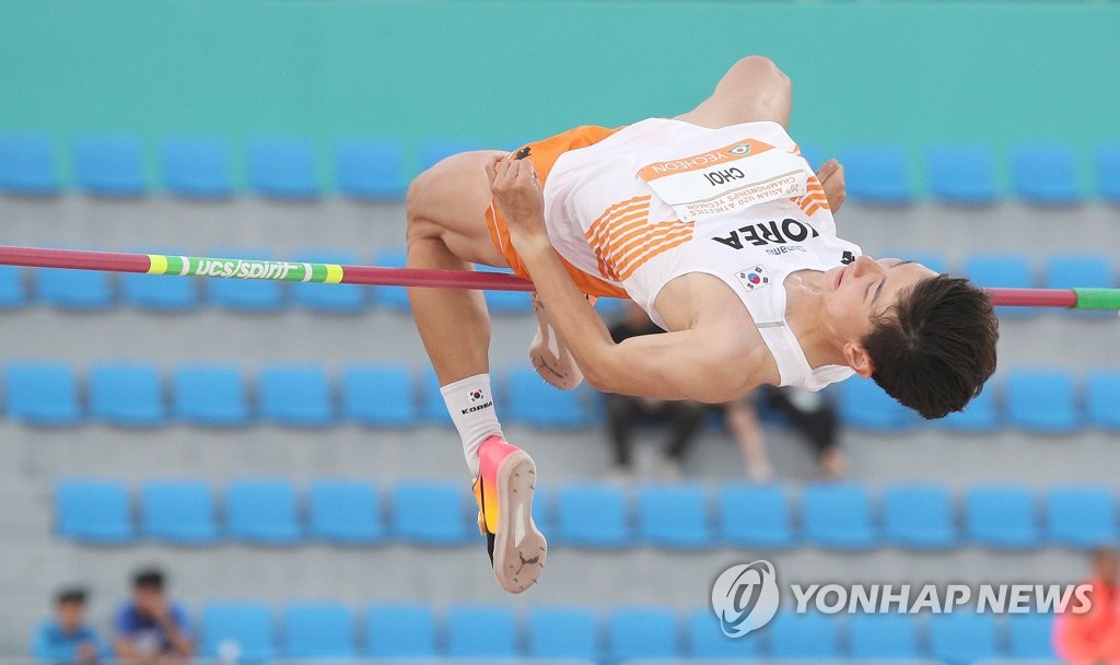 최진우, 아시아주니어육상선수권 남자 높이뛰기 2위…2ｍ20 