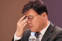 KBS 사장 "수신료 분리징수 철회땐 사퇴"…일부 이사 "동반사퇴"