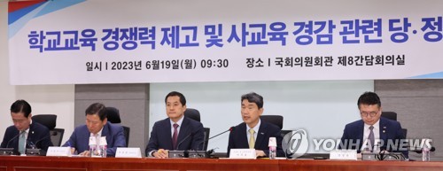 이주호 "공교육 과정 안다룬 내용 수능 배제…적정 난이도 확보"